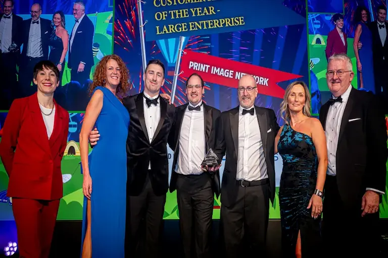 Корпоративний ребрендинг друкарської компанії Великобританія